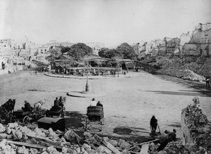 Place Mansheyya après le bombardement d